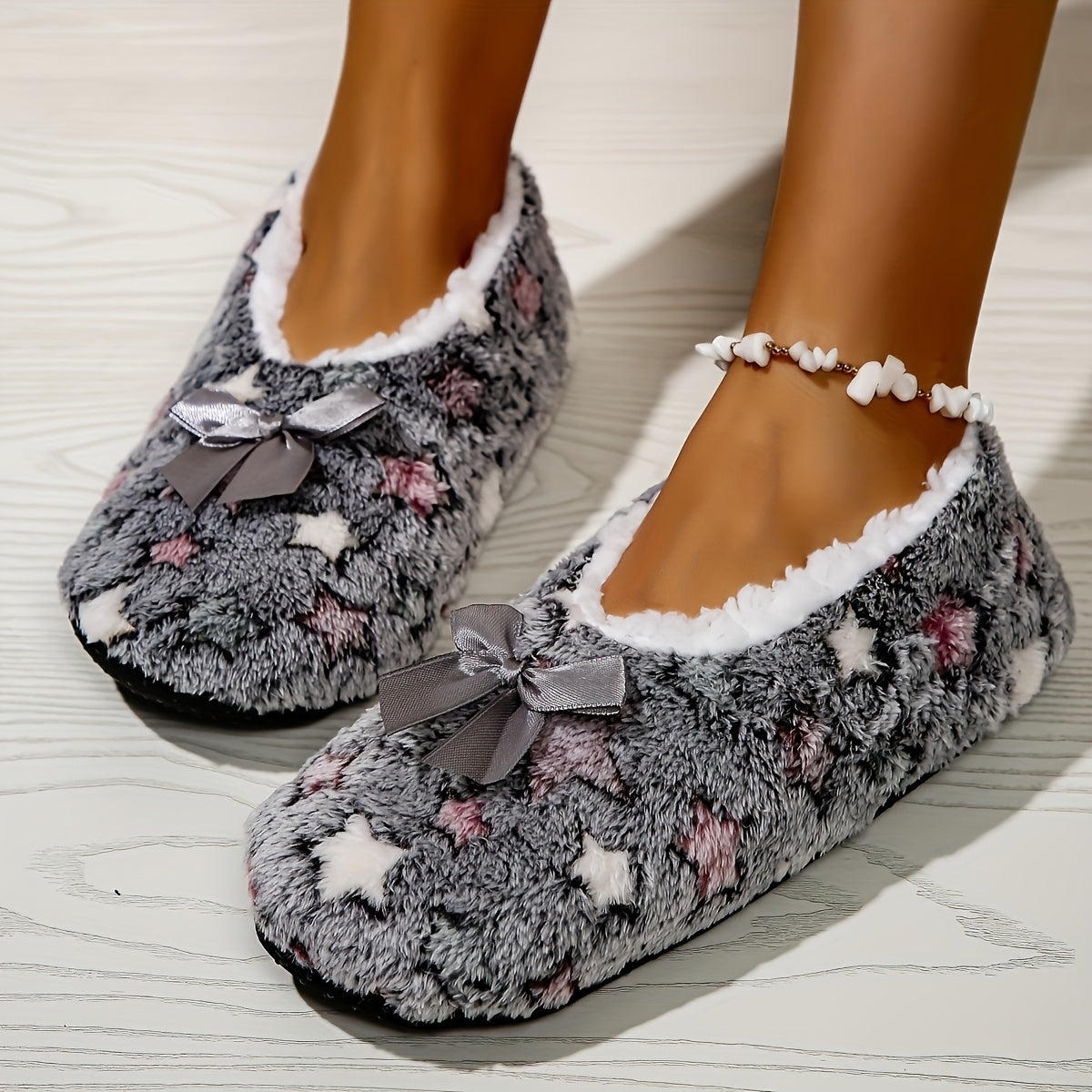 Women's Fleece-Lined Indoor Slippers Anti-Slip Soft Sole Warm Comfortable