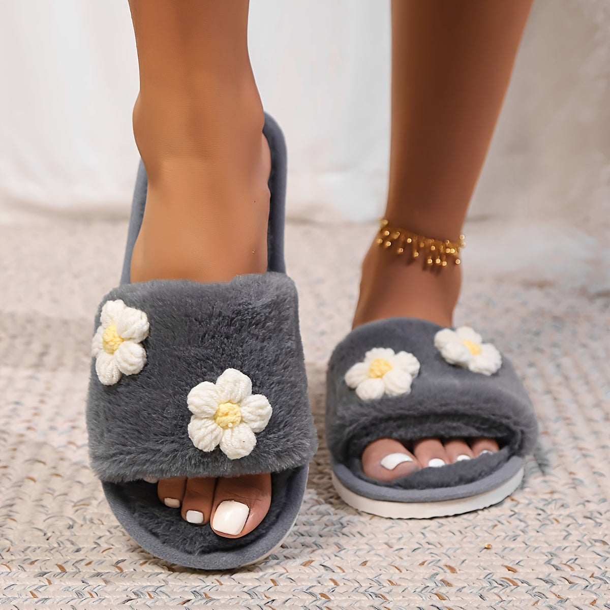 Women's Slip-On Slippers Soft Fabric EVA Sole Indoor Outdoor House Shoes