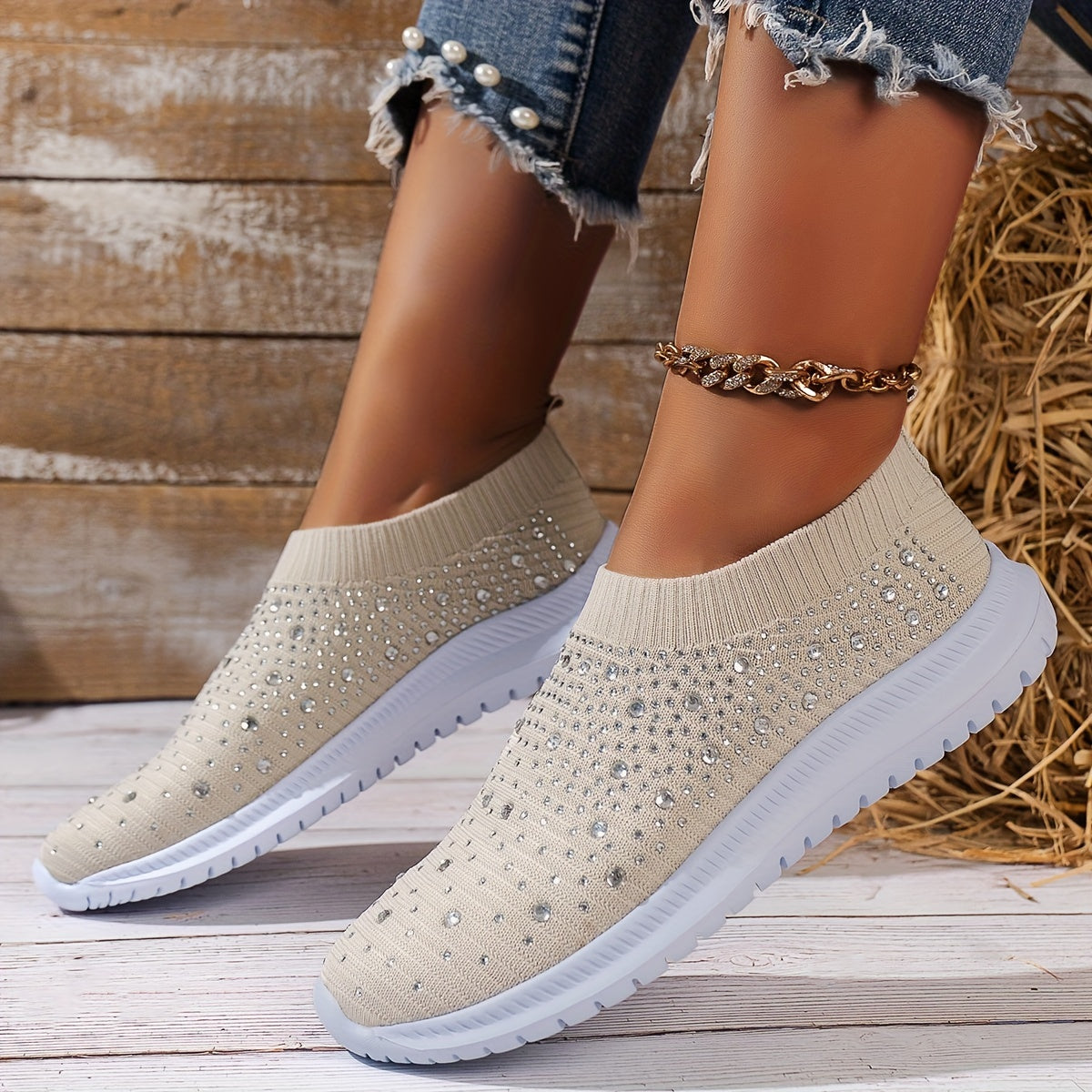 Women's Solid Color Round Toe Slip-On Casual Sneakers All-Season Fabric