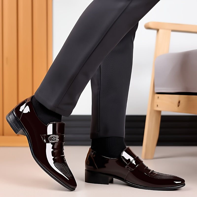 Zapatos de vestir casual para hombre negros sin cordones con punta afilada y suela de goma