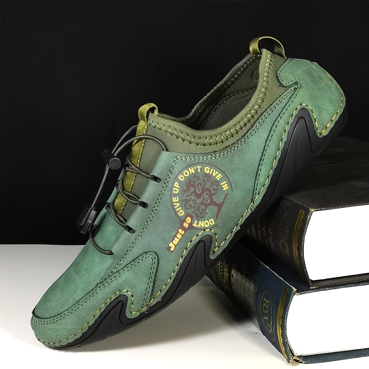 Lightweight Men's Casual Business Shoes Rubber Sole Slip-On Round Toe Solid Color for Party