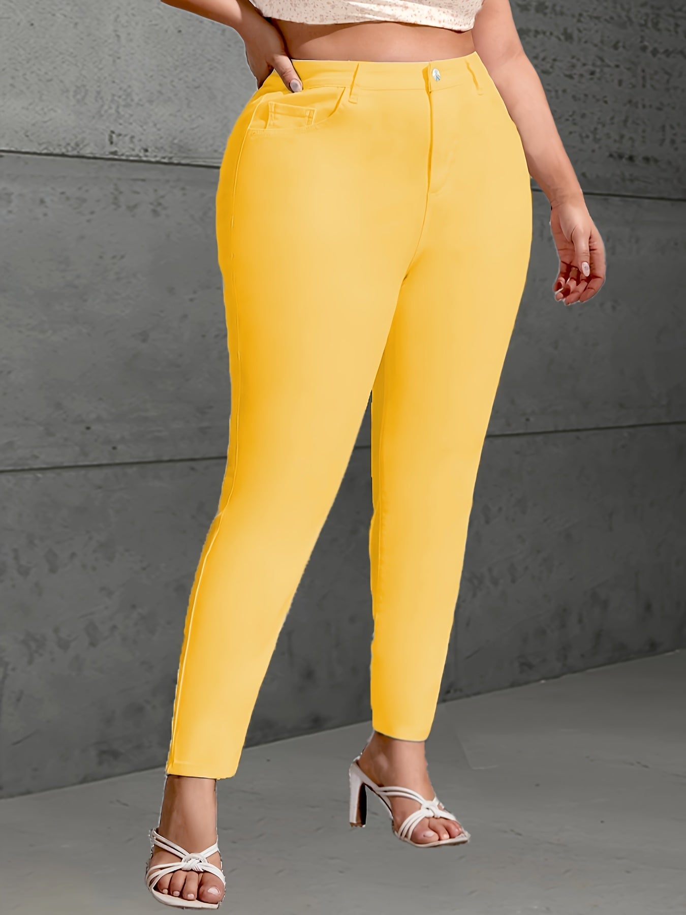 Plus Size Women's Yellow Skinny Fit Stretchy Pastel Denim Pants