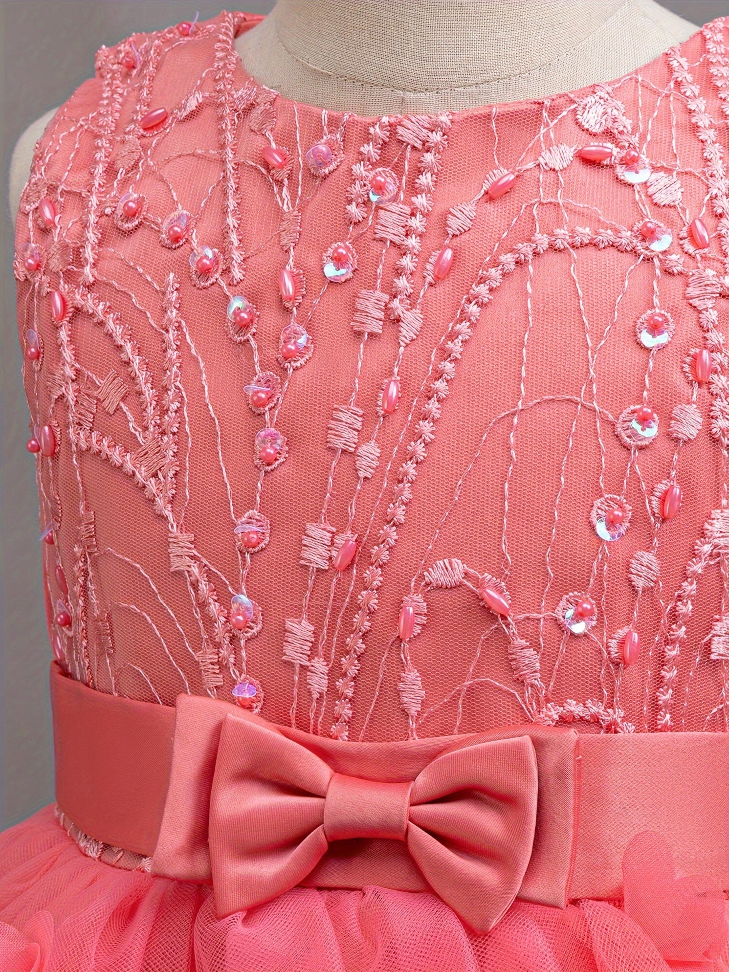 Children's Sleeveless Dress with Tiered Mesh Tutu Faux Pearls Bowknot Floral Summer