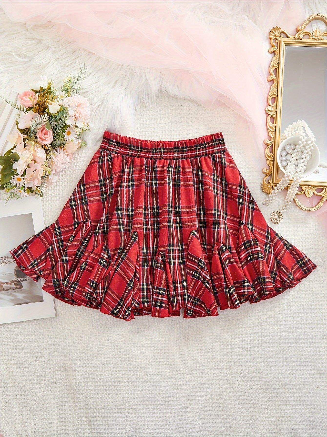 Women's Plaid Short Skirt with Stylish Design and Comfortable Fit