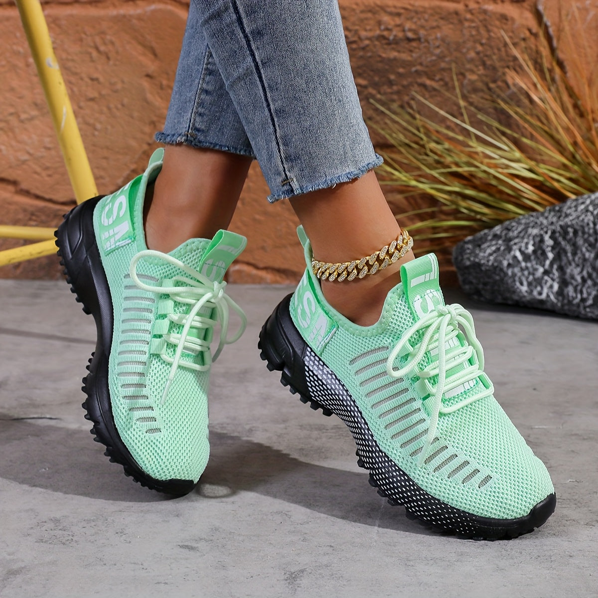 Plus-Size Women's Casual Sneakers Breathable Elastic Soles Running Hiking