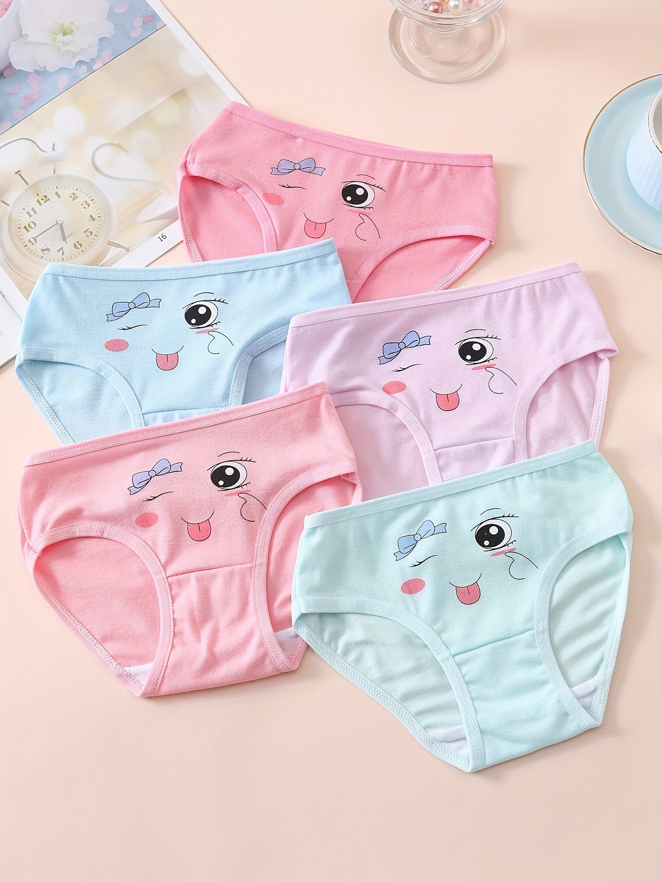 Girls' Cotton Briefs Pack of 10 Cute Pattern Breathable Underwear for Children