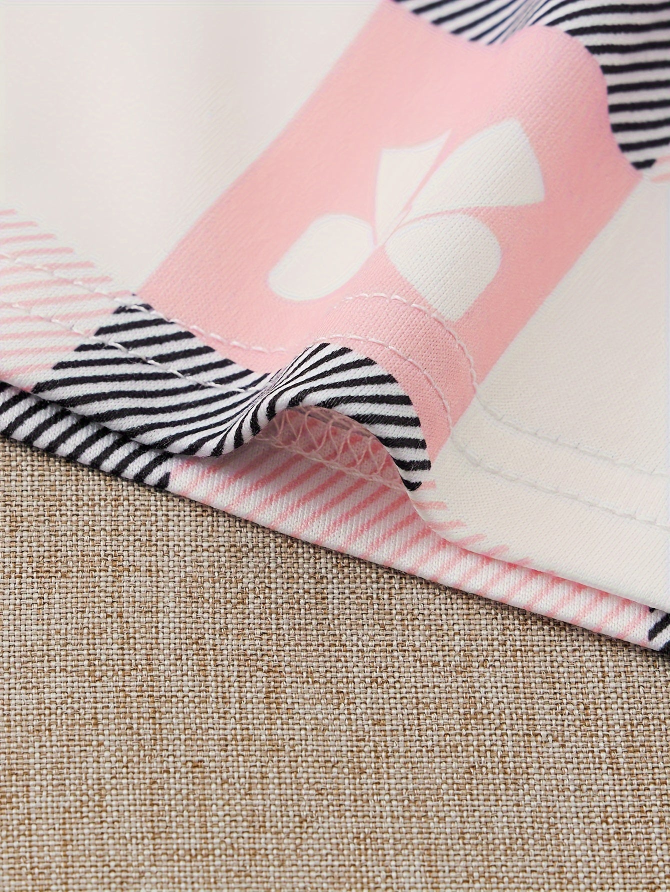 Women's Short Sleeve Pajama Set with Bow Print and Plaid Shorts