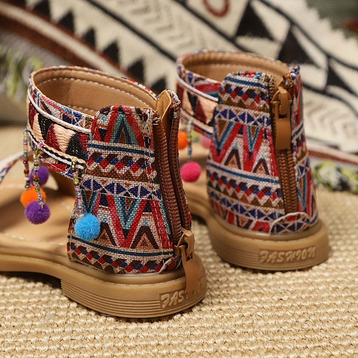 Girls' Open-Toe Beaded Sandals with Geometric Patterns for Summer Casual and Beach Wear