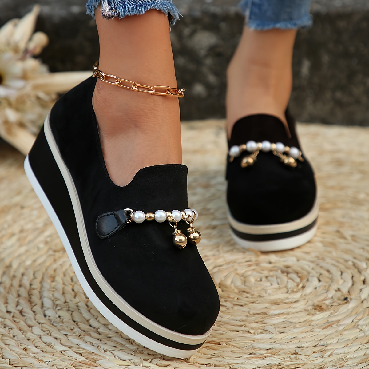 Women's Vintage Solid Color Penny Loafers with Pearl Embellishment