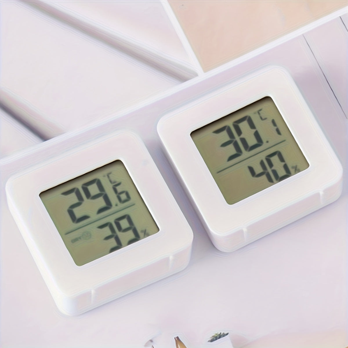 Мини цифровой термометр и гигрометр для помещений и на улице, работает на батарейках