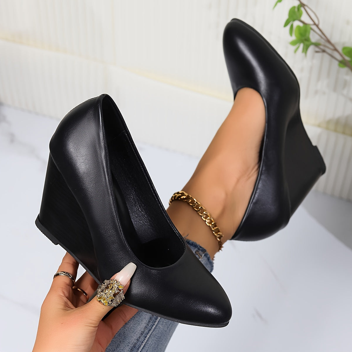 Women's Solid Color Slip-On Shoes with Wedge and Point Toe