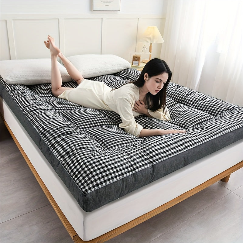 Extra Thick Breathable Quilted Mattress Topper with Elastic Straps All-Season Comfort