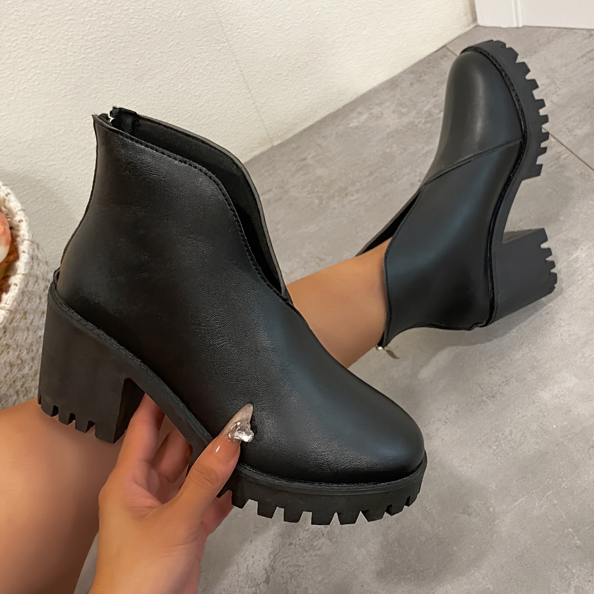 Women's Faux Cover Round Toe Chunky Ankle Boots Black Mid-Heel Durable