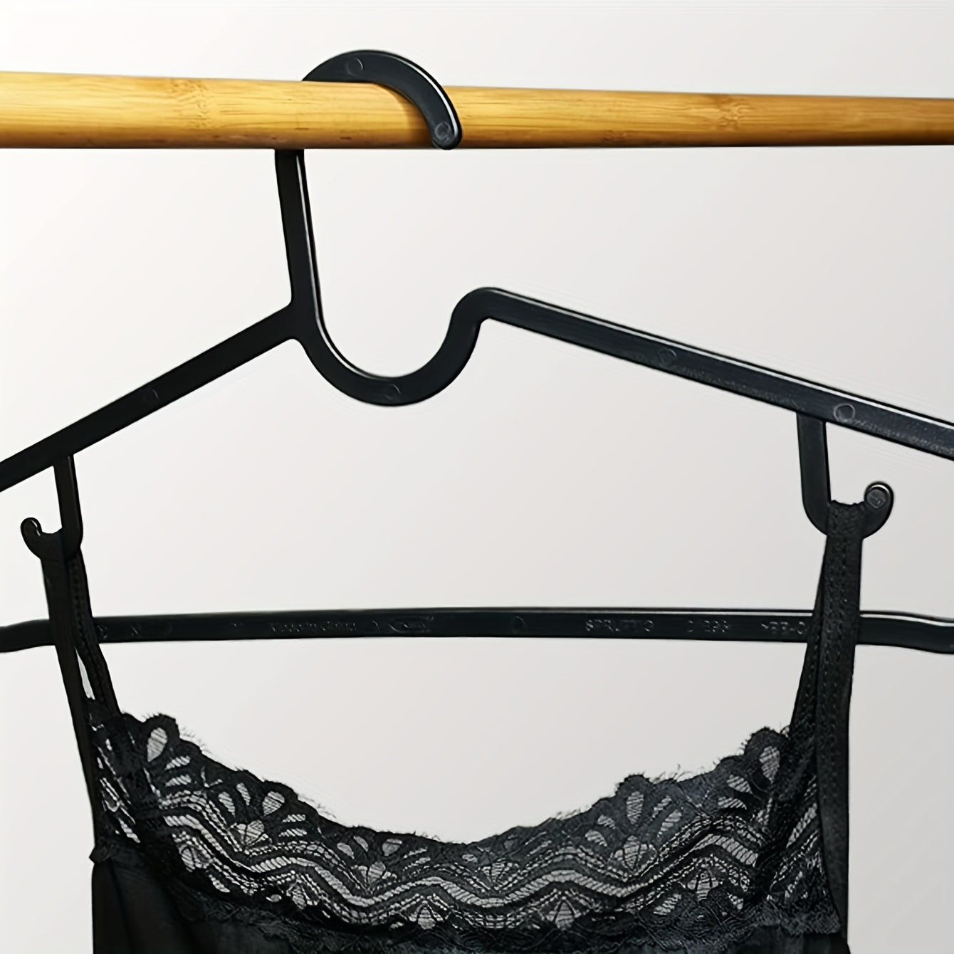 Set of 5 Plastic Space-Saving Clothes Hangers for Home or Dorm