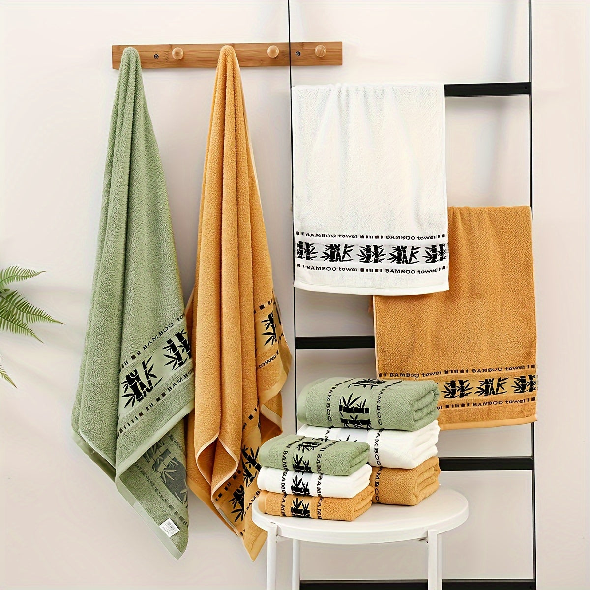 Комплект полотенец из 4-х предметов Self Flying Bamboo Fiber включает 2 полотенца для рук и 2 банных полотенца. Впитывающие, быстро сохнущие, супер мягкие и дружелюбные к коже. Идеально подходит для использования в ванной комнате дома.