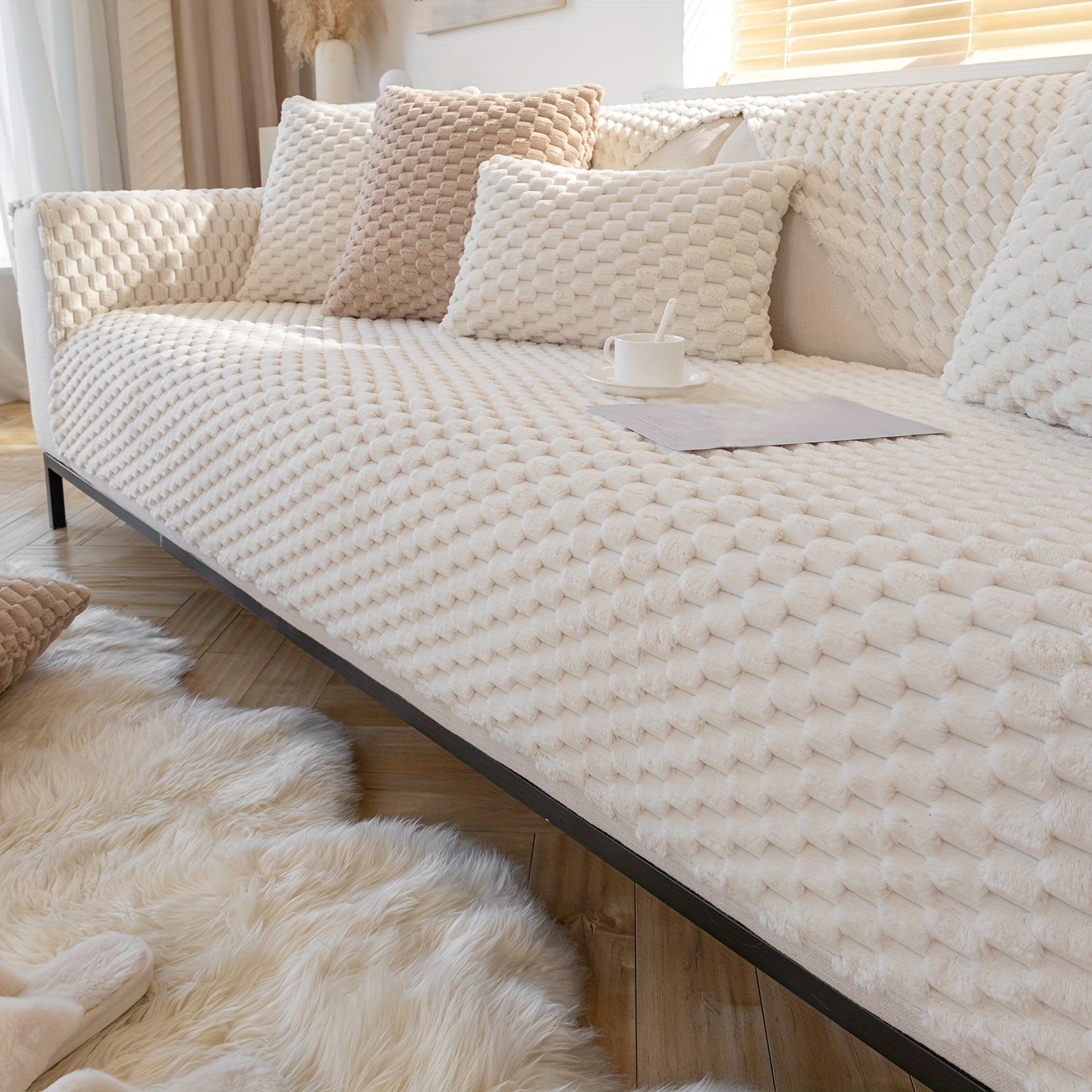 Cojín de sofá nórdico de felpa con diseño antideslizante para todas las estaciones