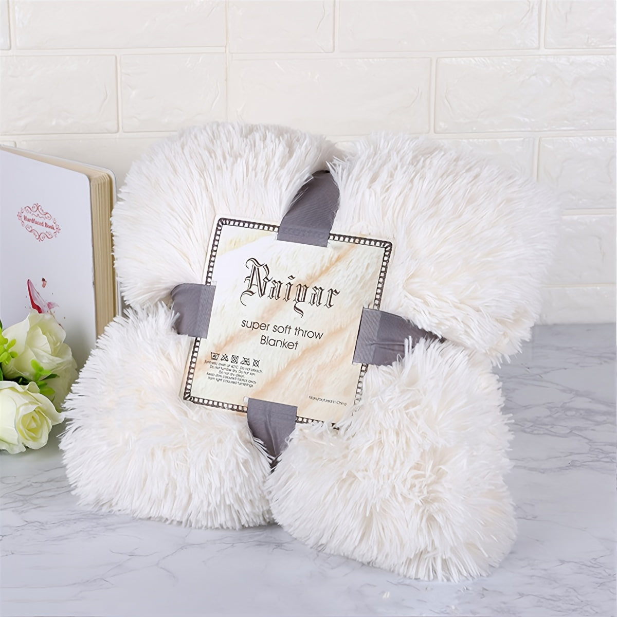 White Nordic Coral Fleece Throw Blanket Soft Warm Winter Sofa Cover