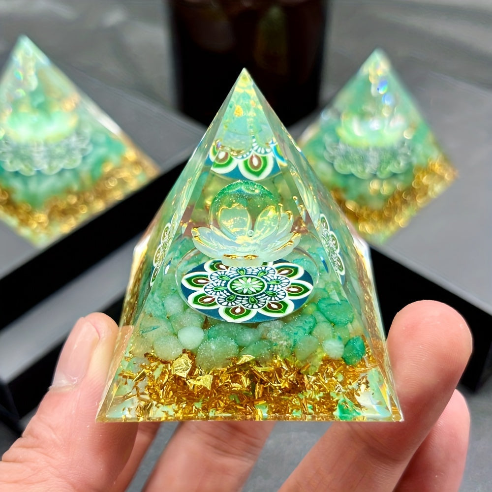 Кристаллическая пирамида из зеленого авантюрина для удачи и позитивных вибраций, талисман из натурального камня, украшение для дома и автомобиля, подарок