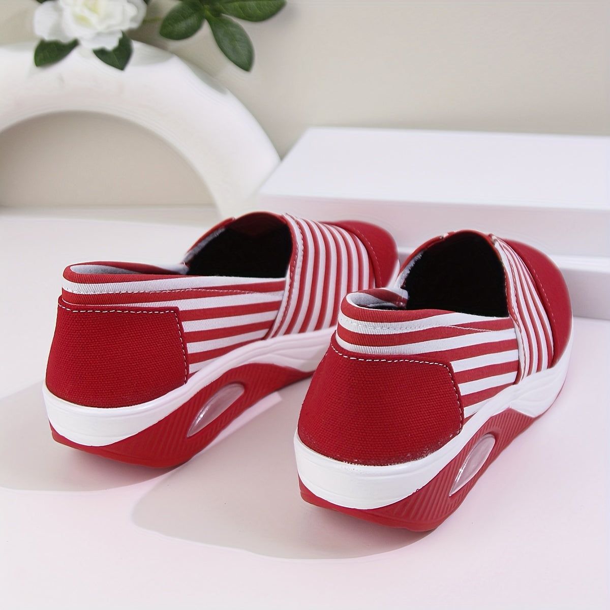 Women's Lightweight Slip-On Sneakers Breathable Canvas All-Season Casual Shoes
