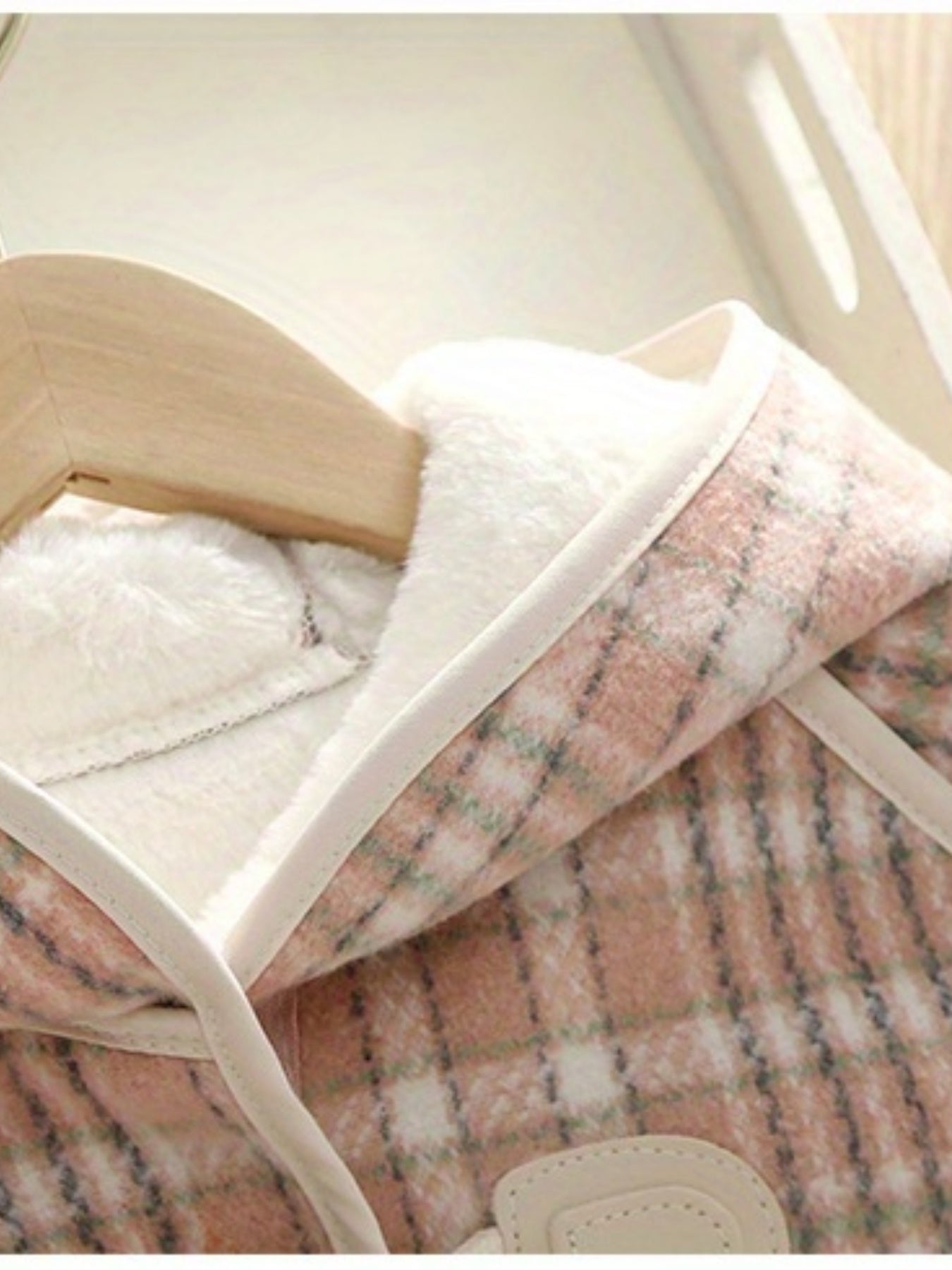 Girls' Winter Fleece Plaid Overcoat with Hood and Pockets for Kids