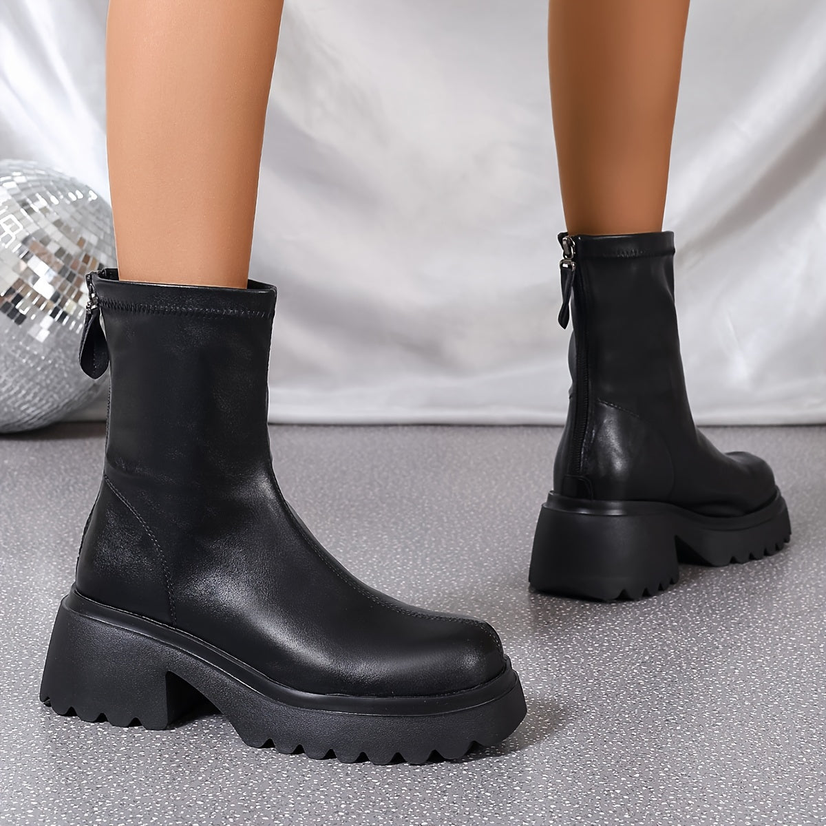 Женские ботинки с платформой и средним голенищем, однотонные, на молнии, на клиновидном каблуке