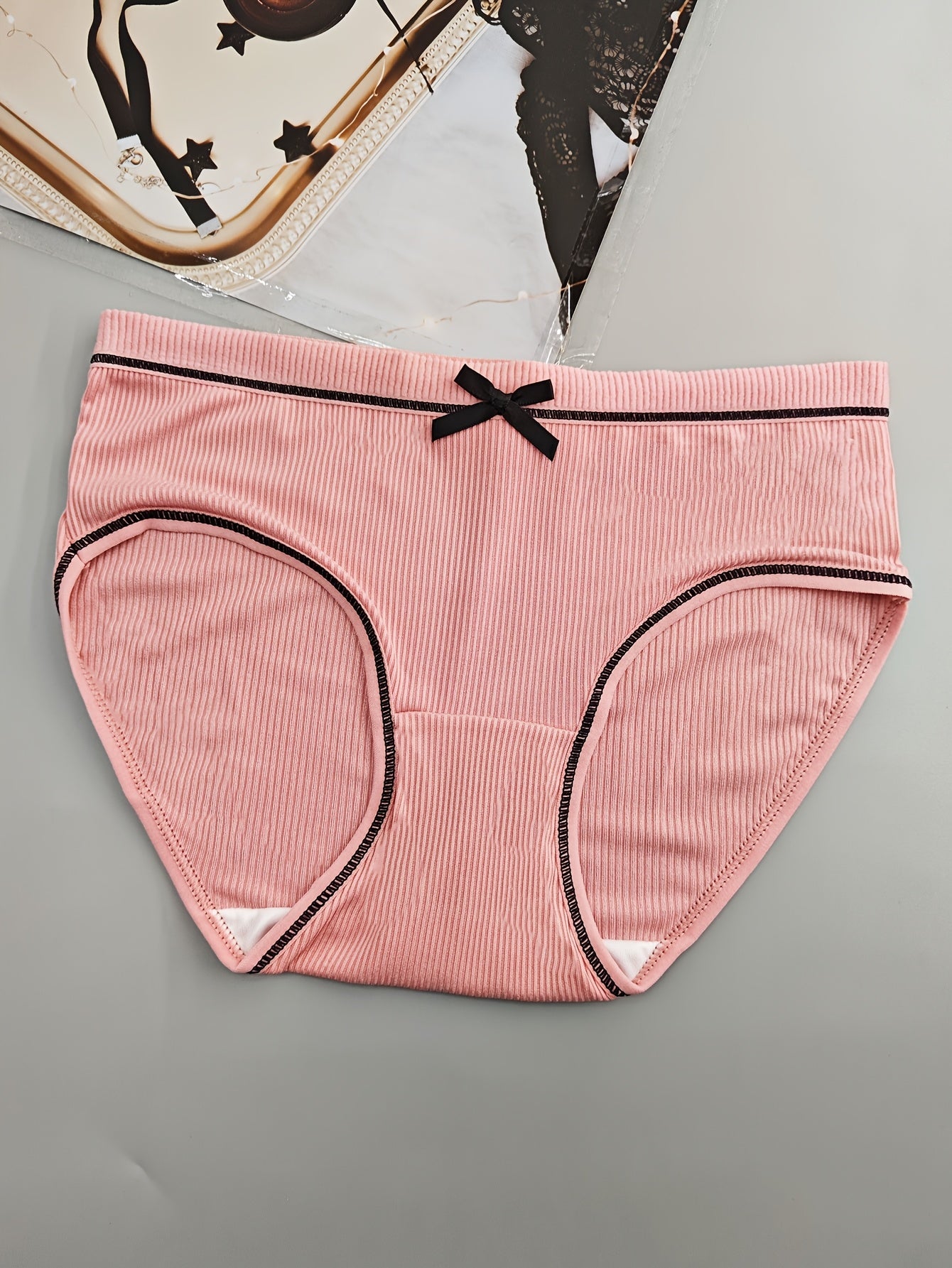 16 Pcs Women's Low-Rise Panties Breathable Polyester Blend Non-Transparent with Bowknot