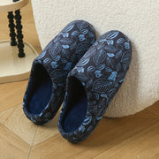 Juftliklar uchun qulay gullar naqshidagi uy poyabzallari, kuz/qish norasmiy kiyimlar uchun mukammal, yumshoq mato astar va TPR taglik bilan. Ichki poyabzal uchun ideal.