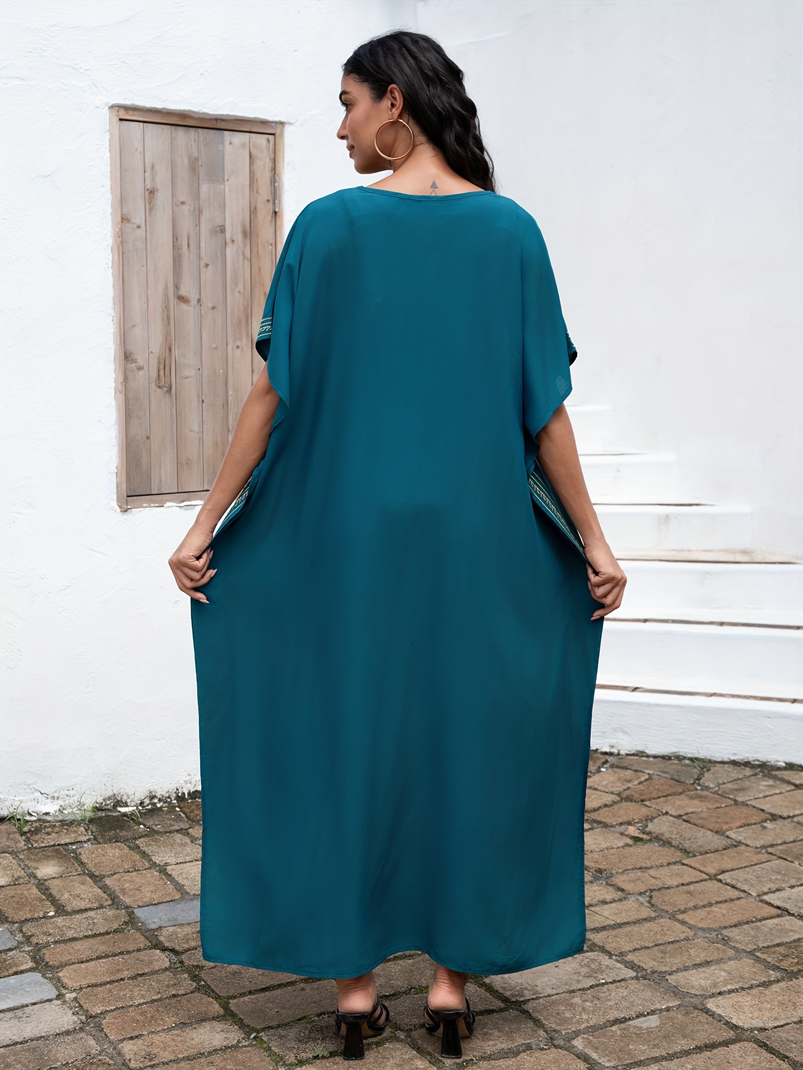 Women's Ethnic V-Neck Dress With Bat Sleeves and Side Slits for Beach Vacations