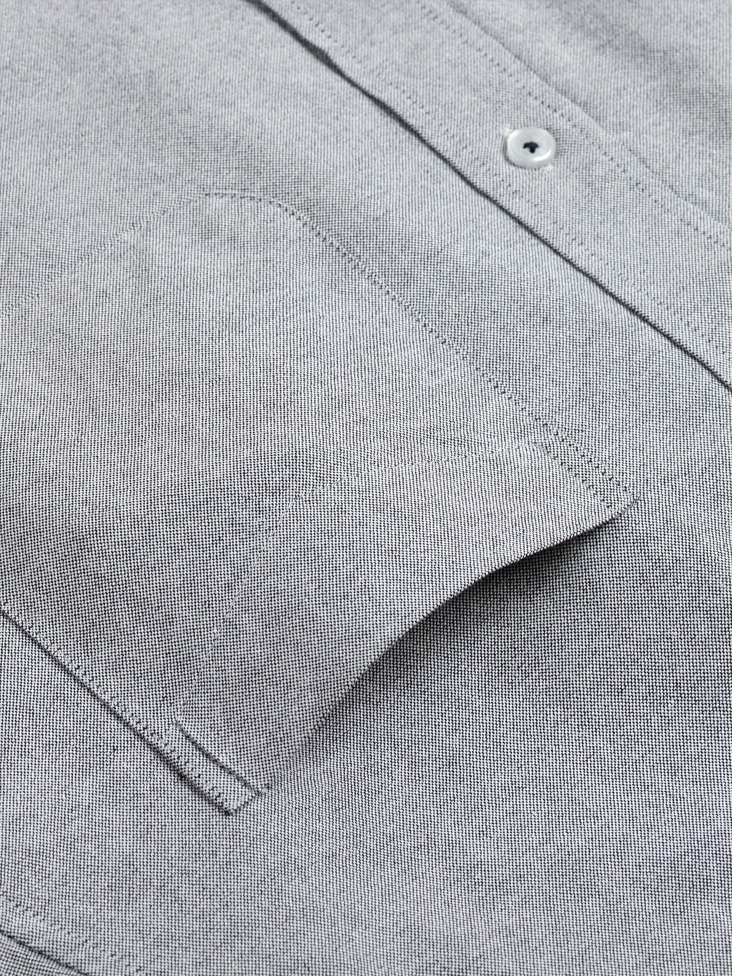 Vintage uslubidagi erkaklar uchun paxta o'rdak ko'ylagi, chiziqli yaka, uzun yenglar va ko'krak cho'ntagi bilan. Cho'zilmaydigan, tugmachali uslub, 2024 yil kuz uchun mukammal. Hashamatli plaid dizayni, erkaklar uchun ko'p maqsadli.