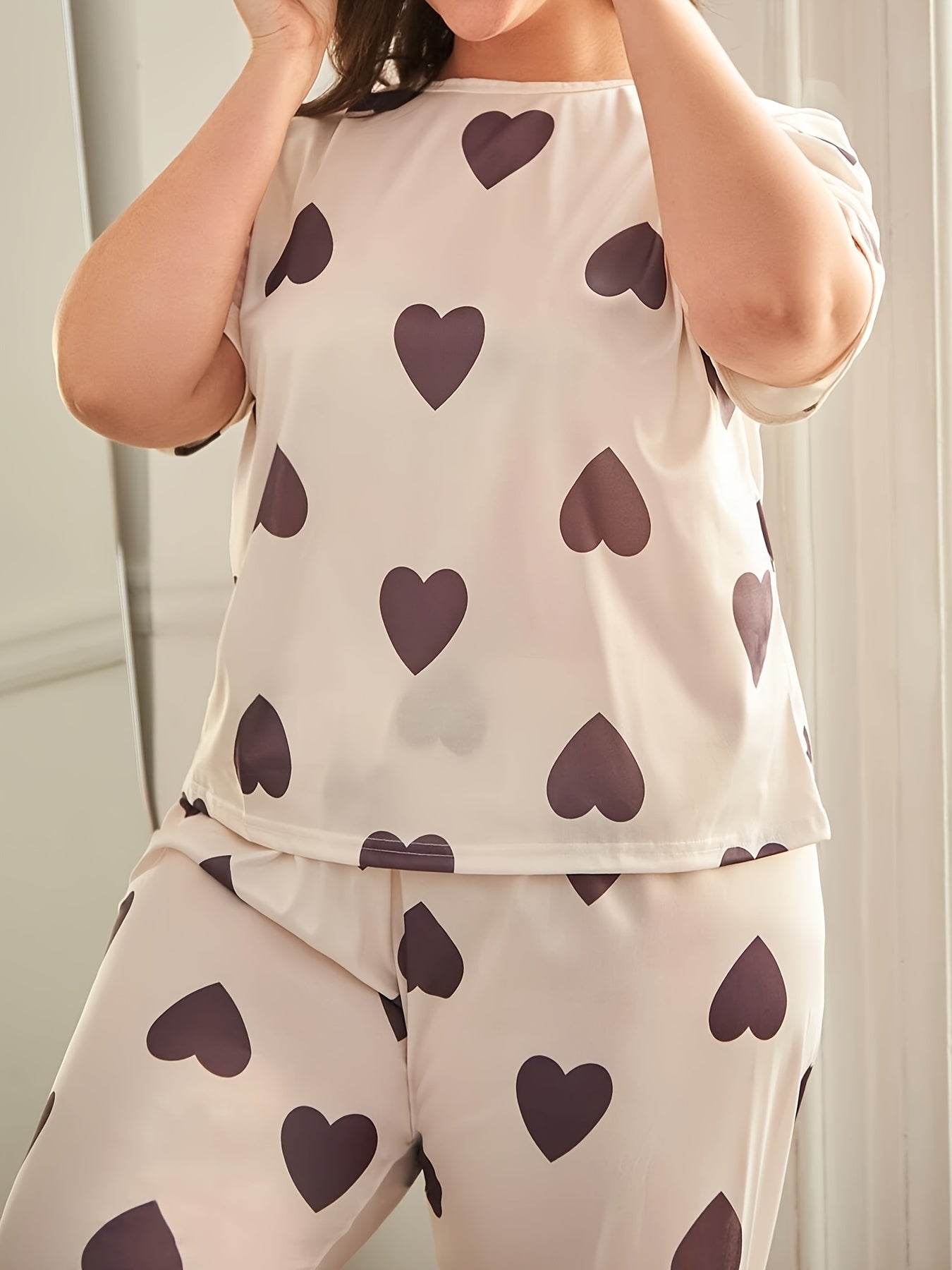 Пижама для женщин больших размеров с принтом сердечек, короткий рукав, топ и штаны, осень-зима, полиэстер