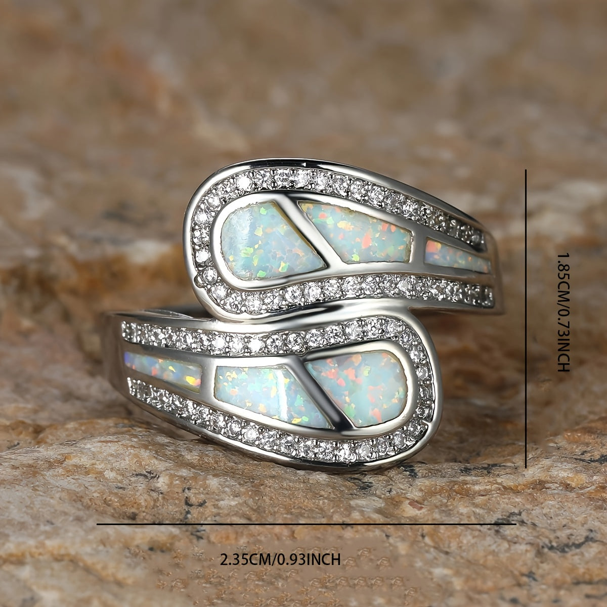 Ayollar uchun vintage boho oq opal tosh uzuk, to'ylar va nikohlar uchun mukammal.