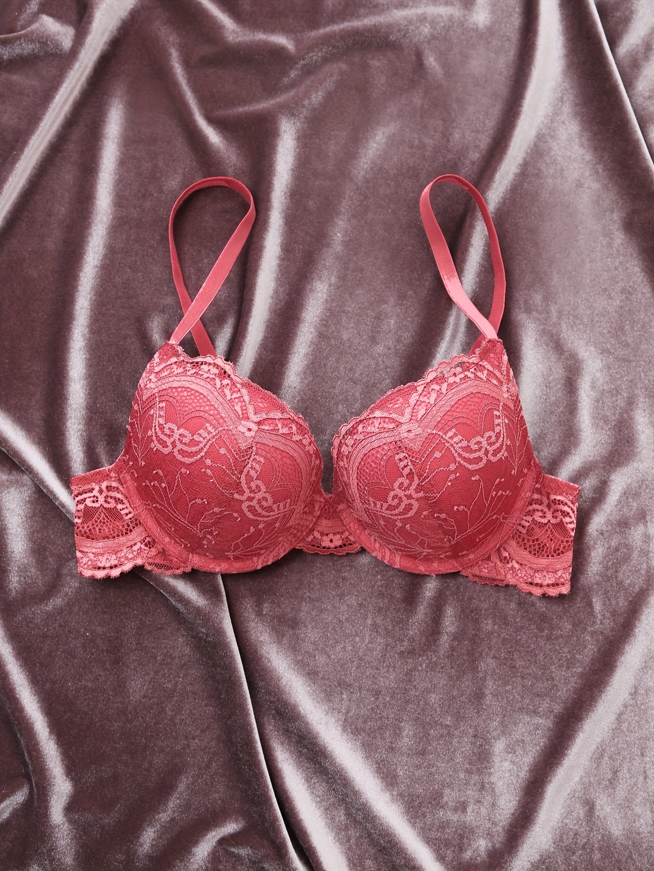 Ayollar uchun Jacquard dantelli push-up brass, jozibador va qulay ichki kiyim.