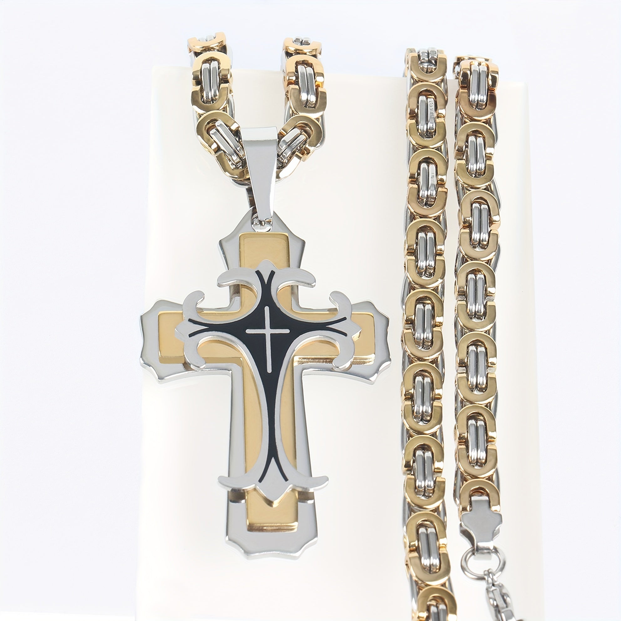 Erkaklar uchun qo'lda tayyorlangan vintage marjon, ko'p qatlamli zanjirda zanglamaydigan po'lat pendanti bilan