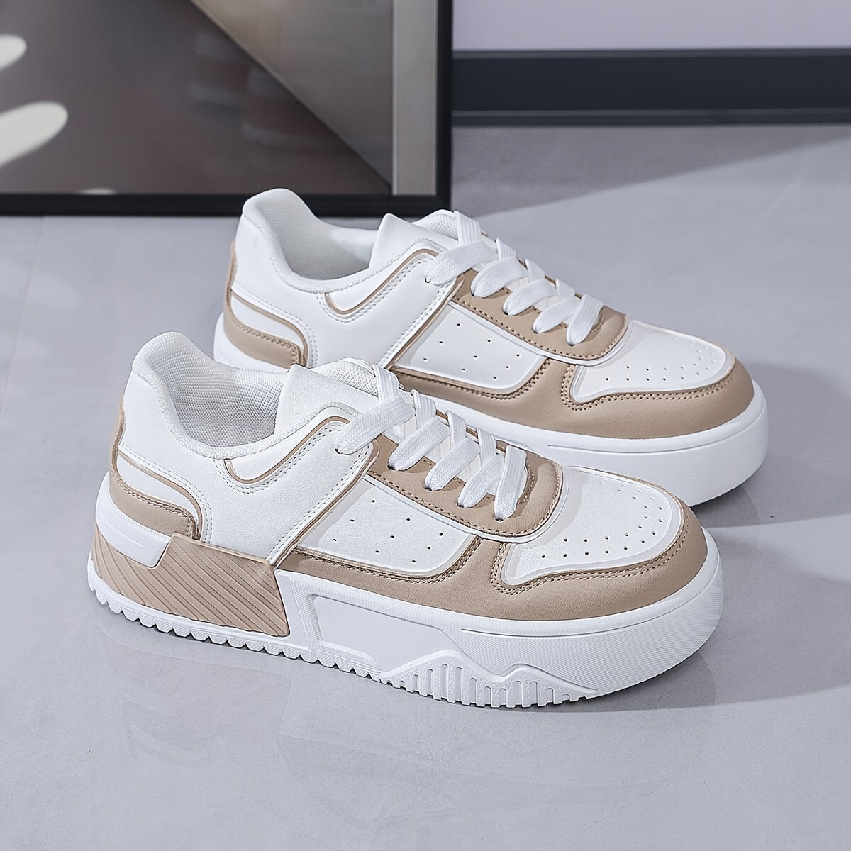 Women’s Fashion Sneakers Women’s Casual Lace-Up Sports Shoes with Wedge Heel