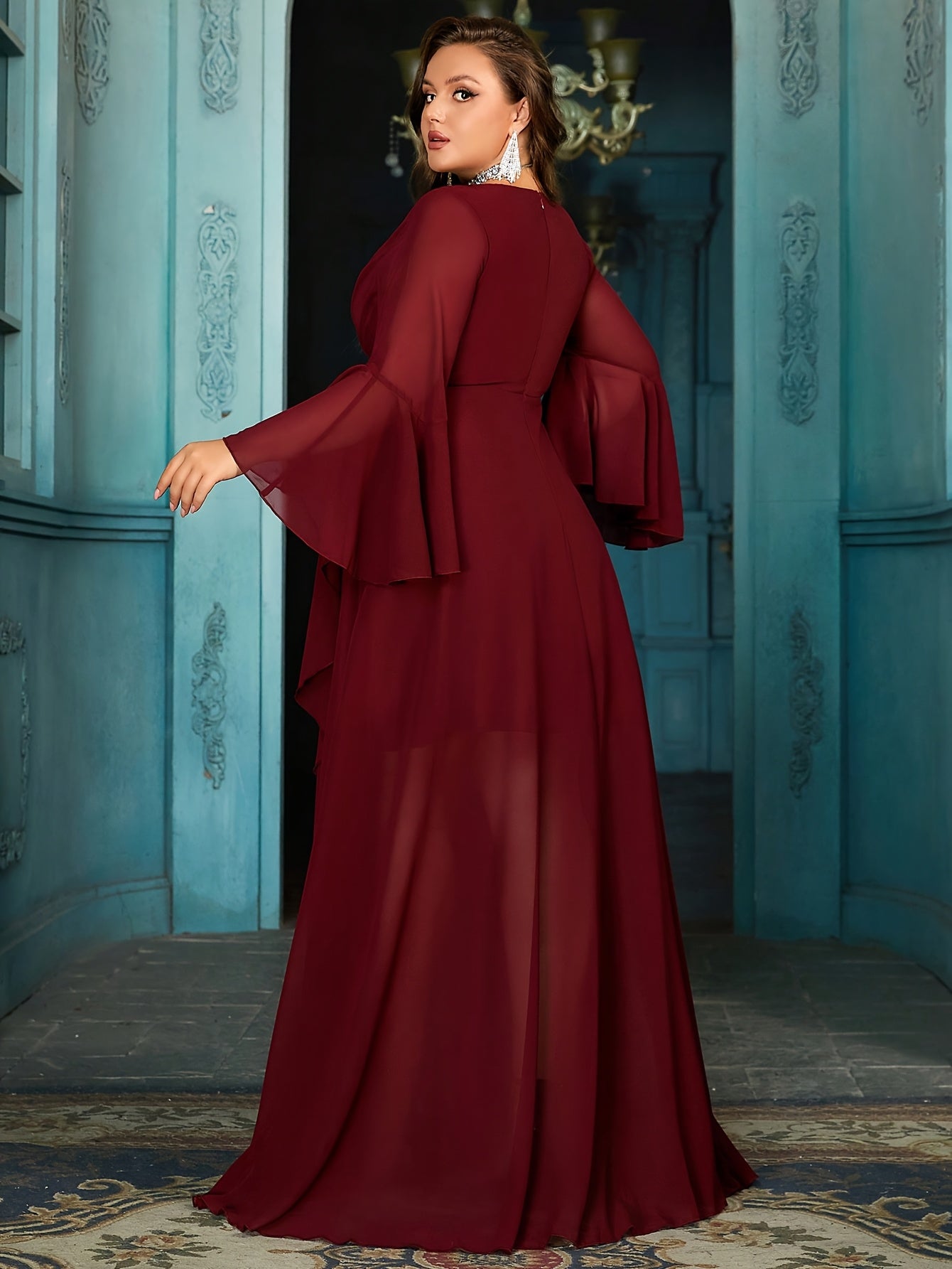 Plus Size Maroon V-Neck Flared Sleeve Formal Dress with Side Slit