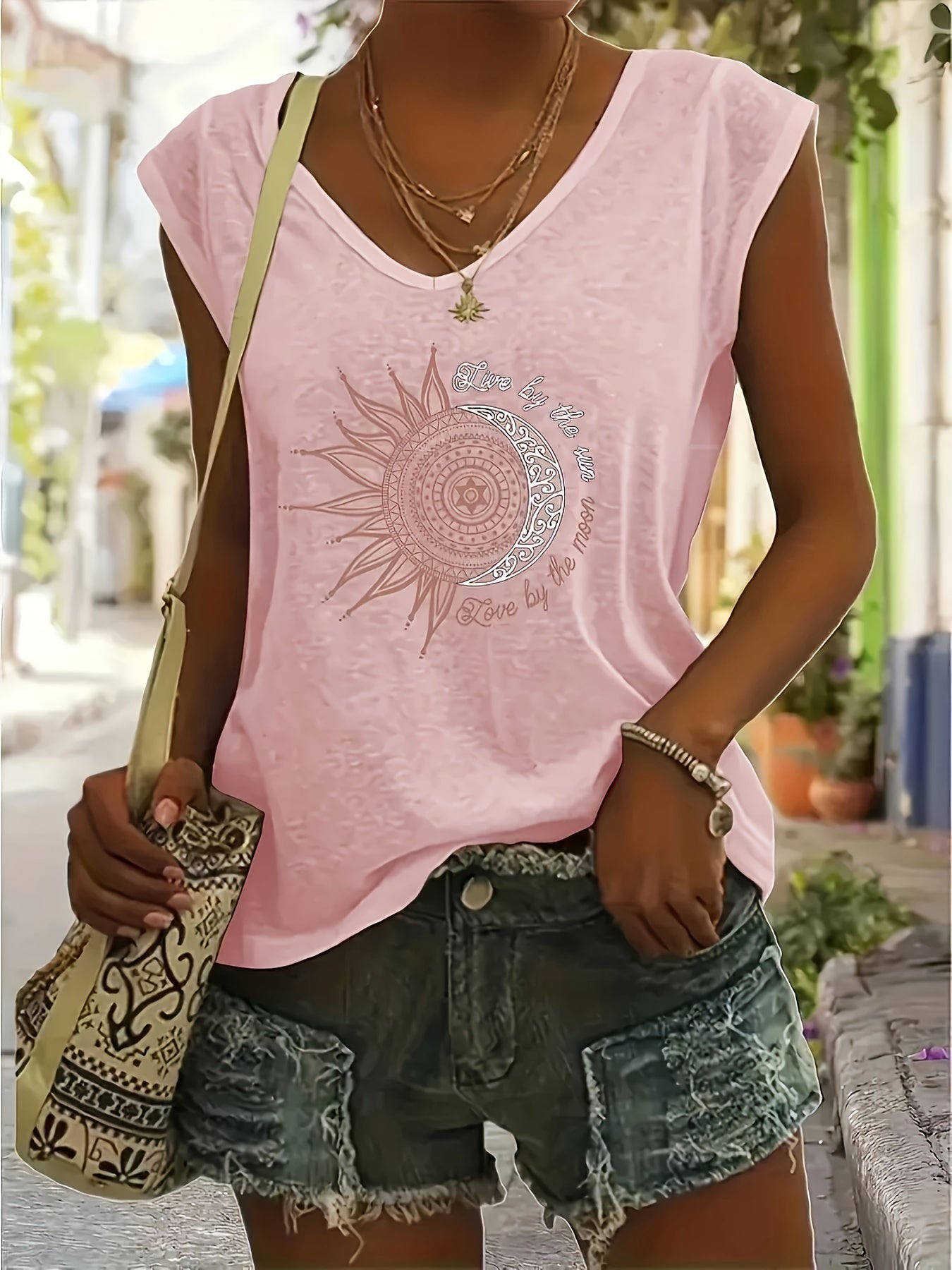 Women's Loose V-Neck Printed Top Spring Summer Stylish Easy Care