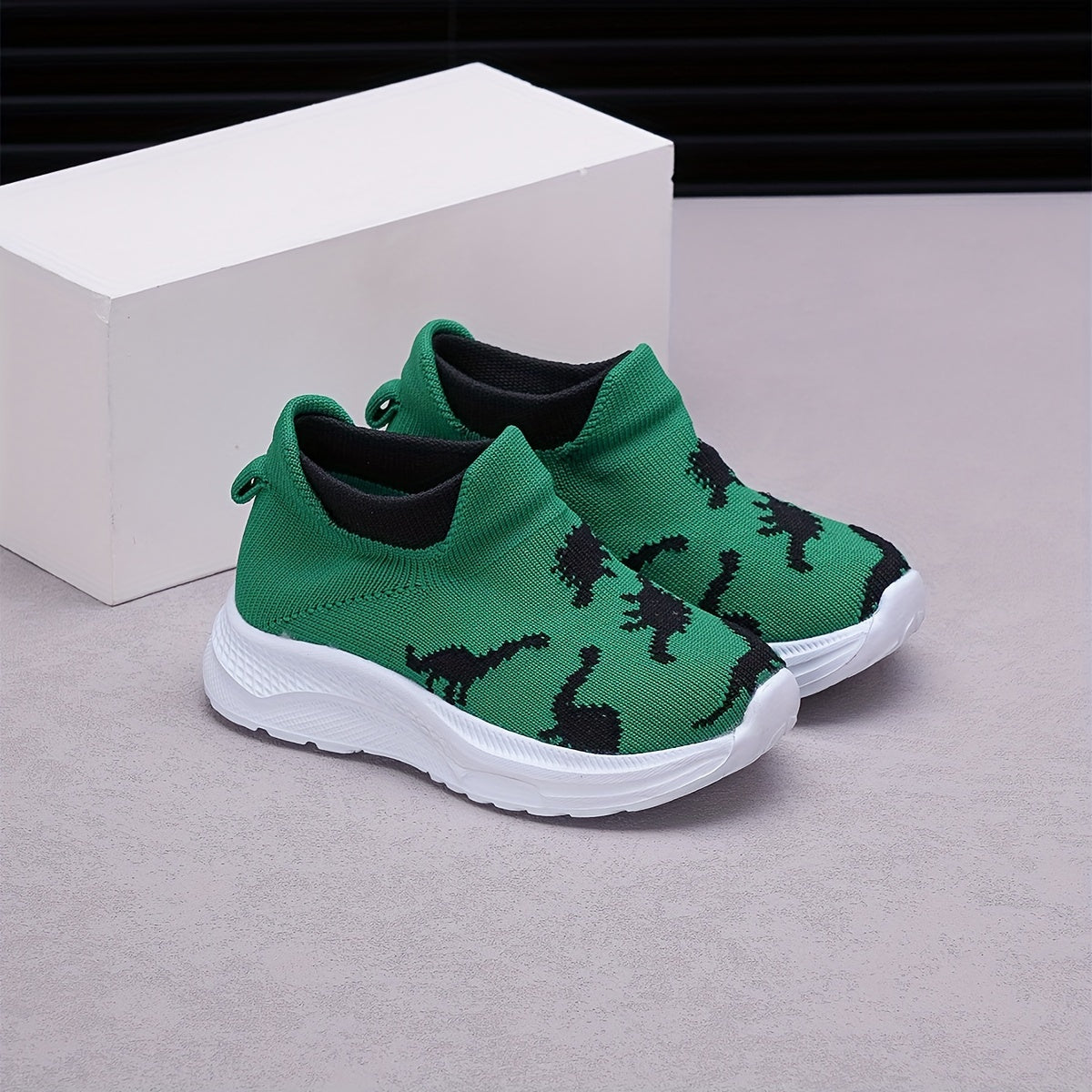 Kids Casual Mesh Sports Shoes for Boys and Girls Lightweight Comfortable Spring Autumn