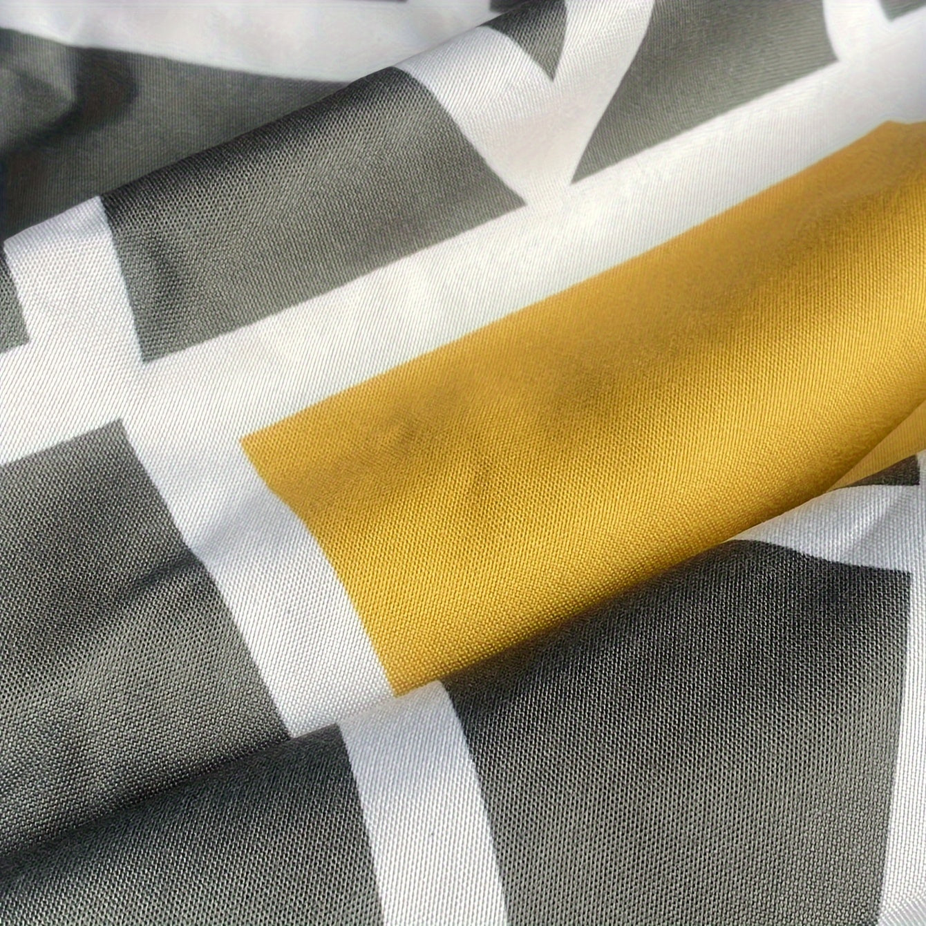 Set of 2 Irregular Pattern Pillowcases Soft Breathable Fabric for Bedroom Sofa Decor