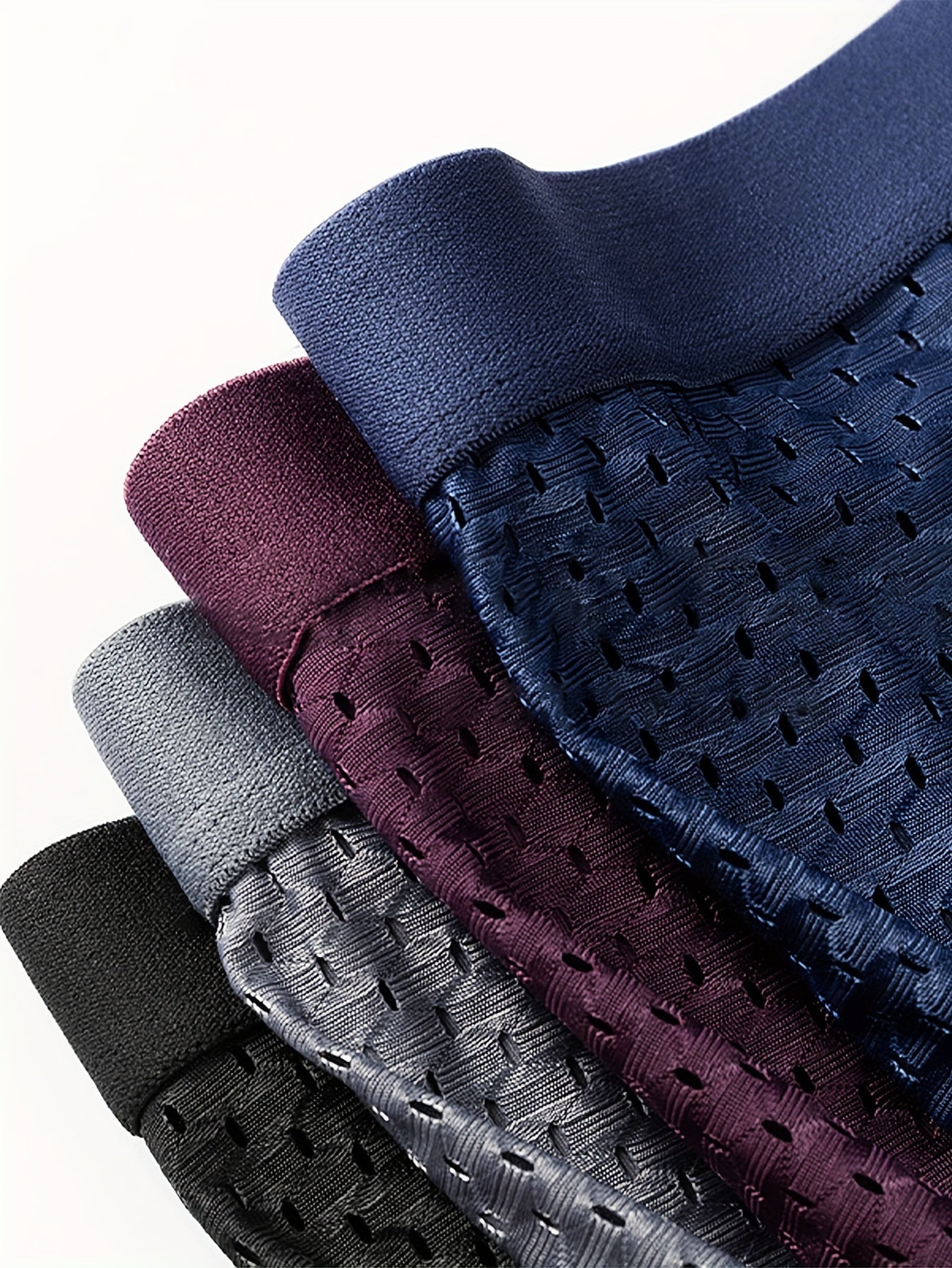 4 ta erkaklar uchun nafas oladigan to'rli bokser shortlar to'plami.