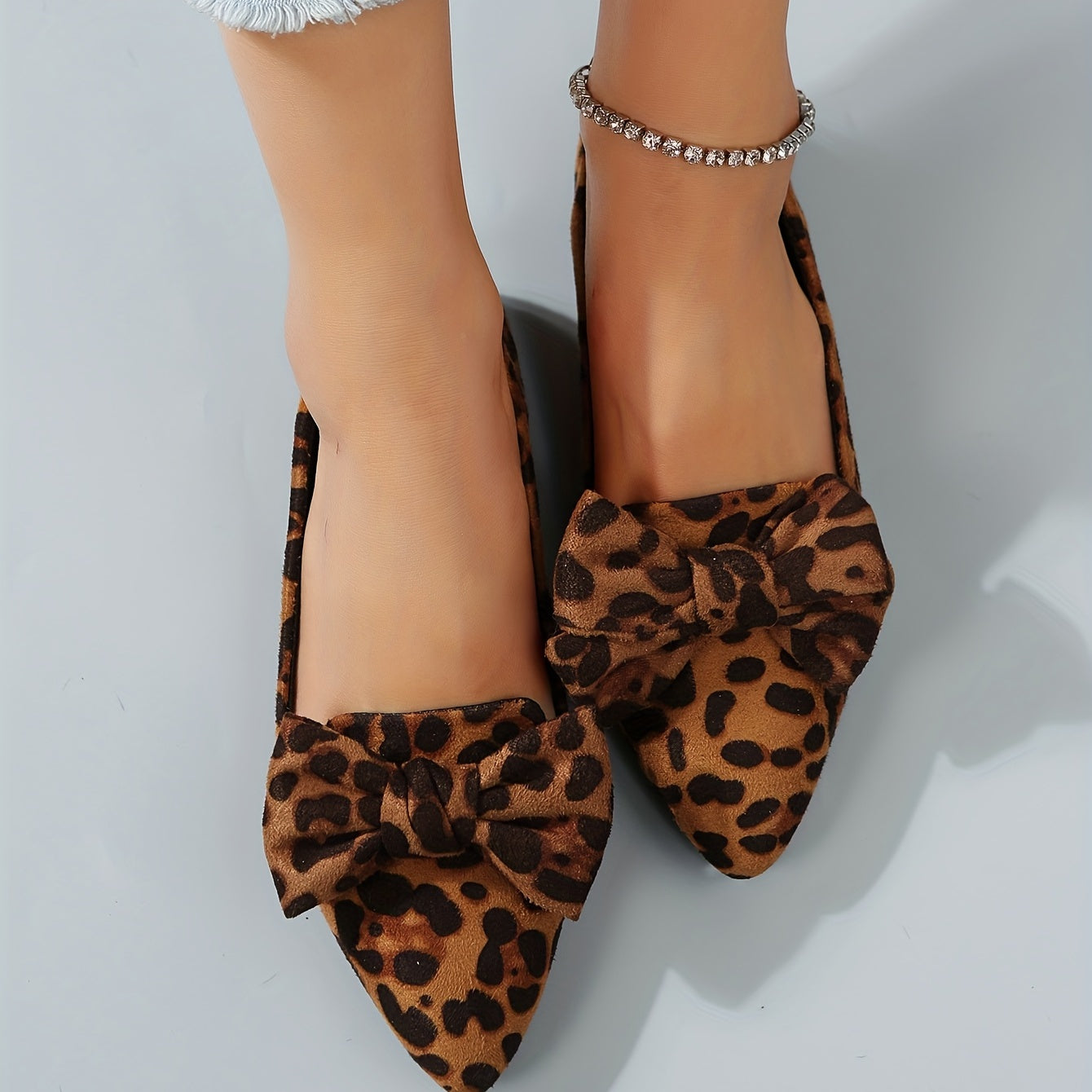Women's Leopard Print Flat Shoes with Bowknot Decor Pointed Toe Lightweight Slip-On
