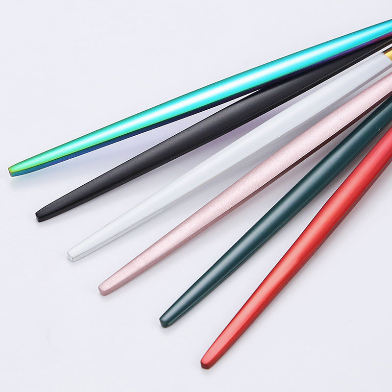 G'arbona taomlari uchun Portugal dizayni bilan 24 ta zanglamaydigan po'latdan yasalgan idish-tovoq to'plami