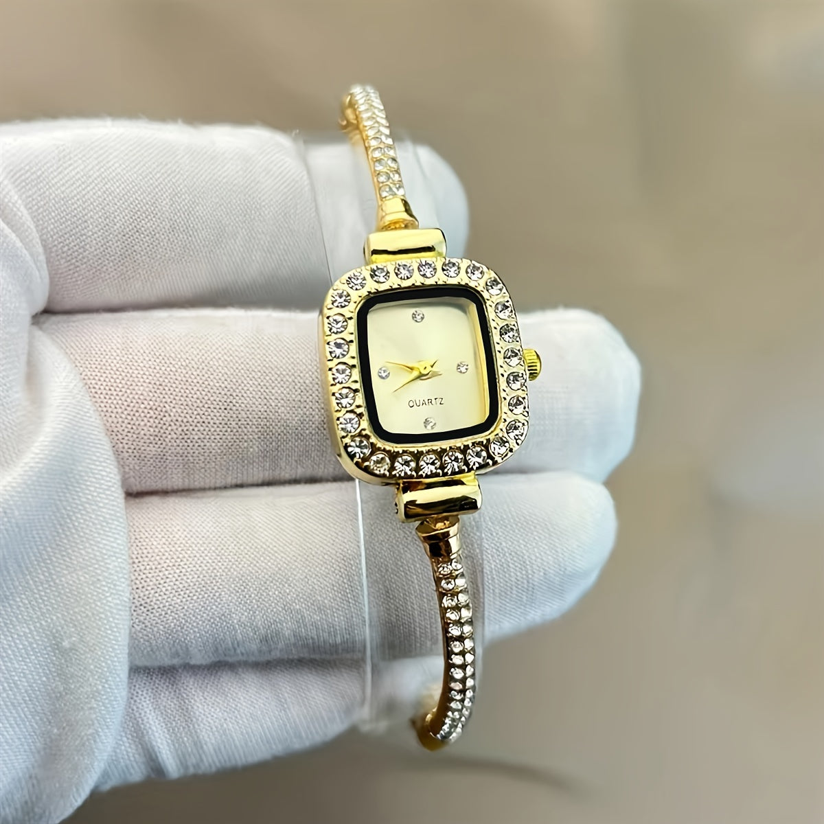 Women's Rhinestone Quartz Watch Square Dial Shiny Bracelet Wristband