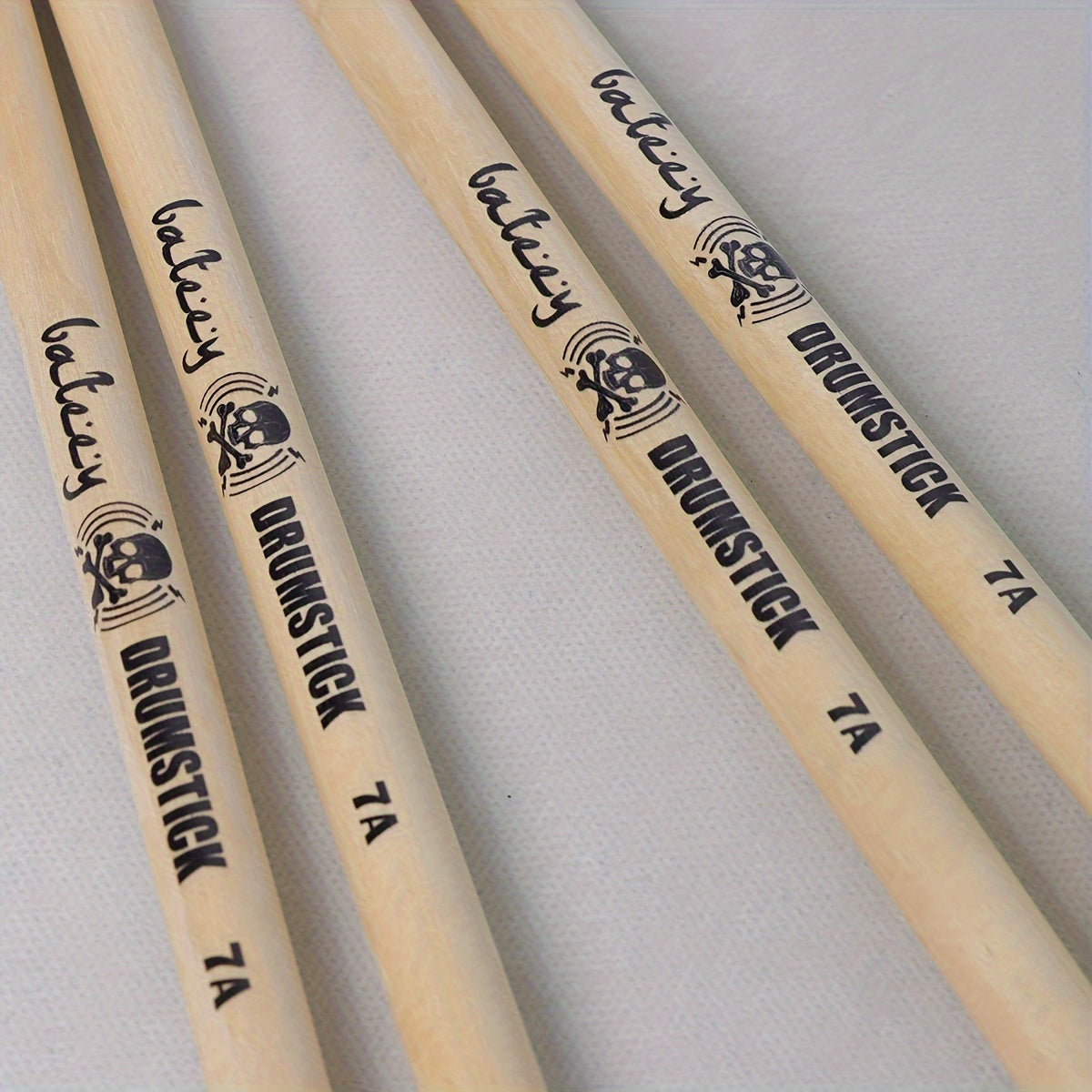 Maple Drumsticks with Skull Pattern 5A 7A 5B Uncharged Mixed Color