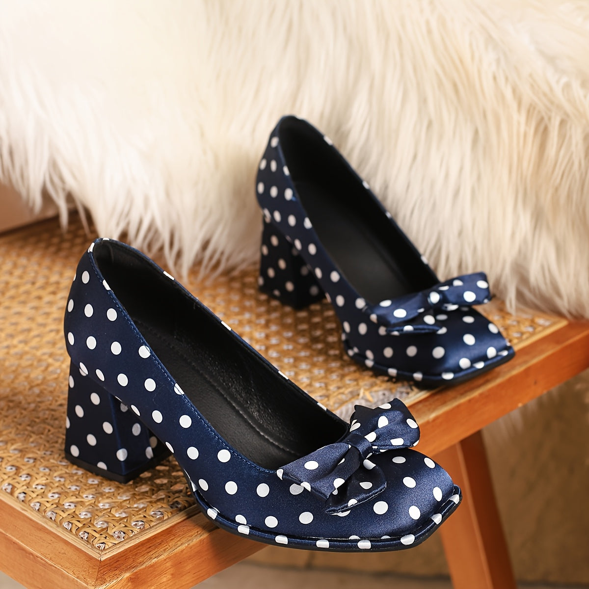 Ayollar uchun polka nuqta Mary Jane poyabzal, bog'lamli kvadrat barmoqli, blok poyabzal, qulay oyoq kiyimlar, turli ranglarda