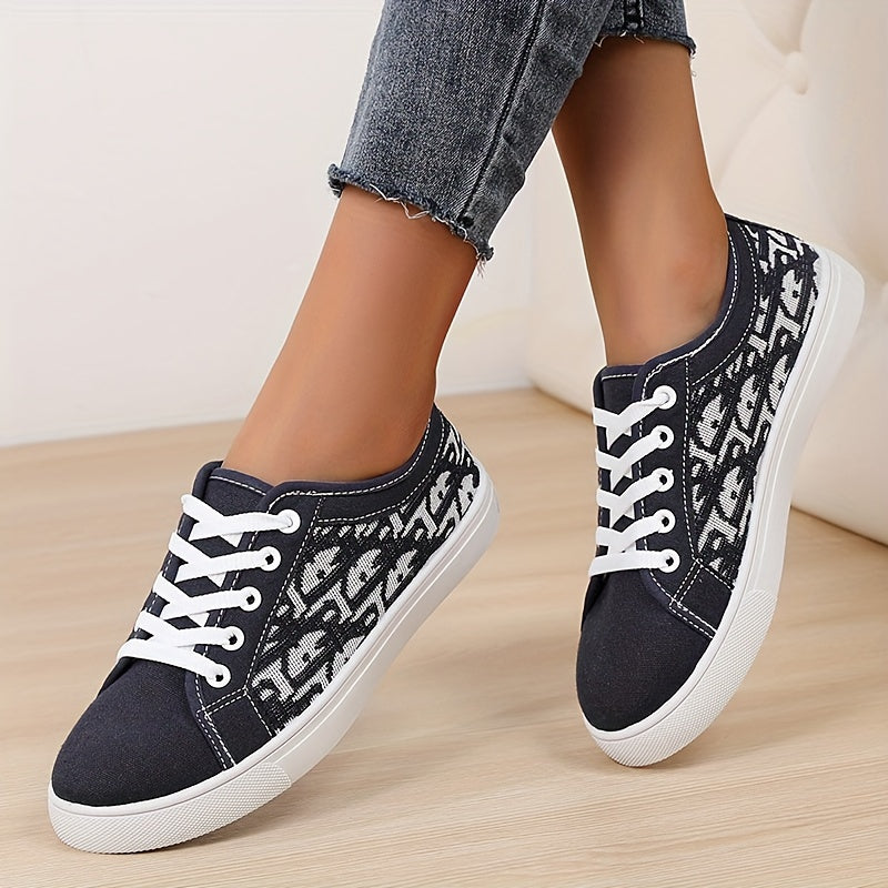 Простые низкие канвасовые туфли для женщин, универсальный и модный стиль для пар.