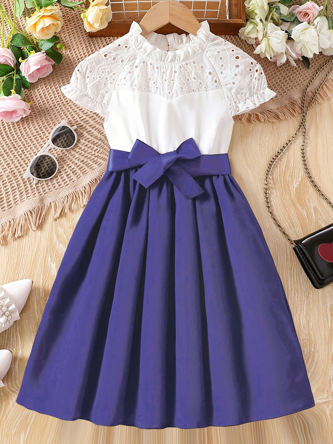 Girls' Knee-Length Pleated Dress with Embroidered Details, Crew Neck, Lantern Sleeves, Belt, Casual Spring Summer