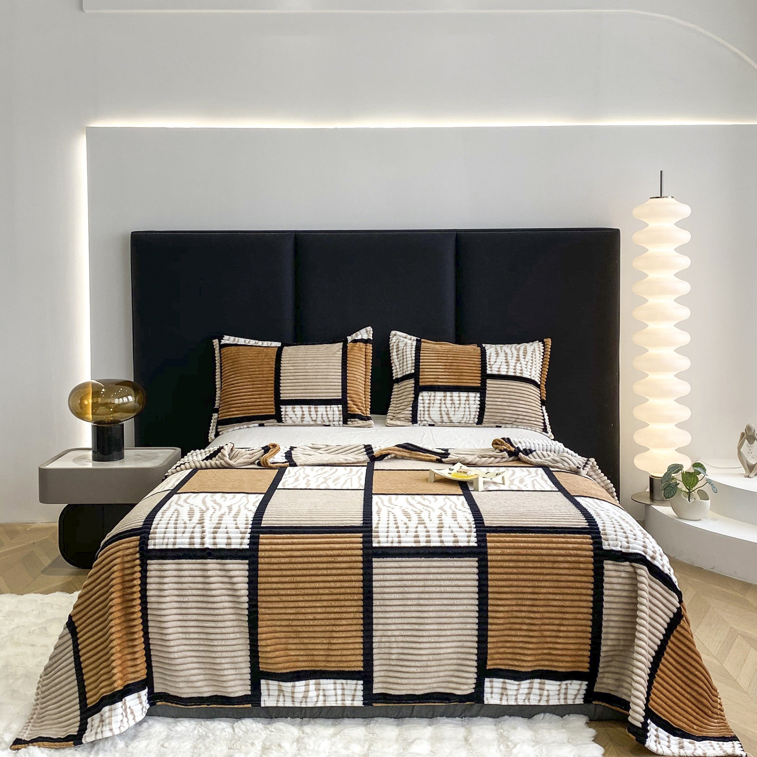 Geometric Square Grid Milk Fleece Throw Blanket for All Seasons