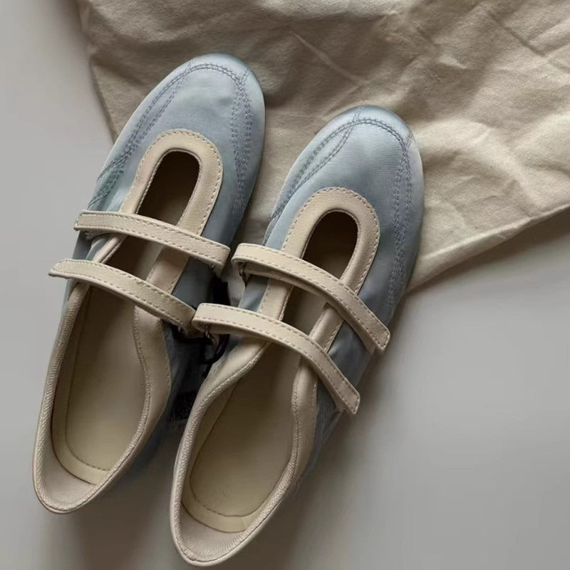 Women's Light Blue Retro Mary Jane Ballet Flats with Adjustable Straps