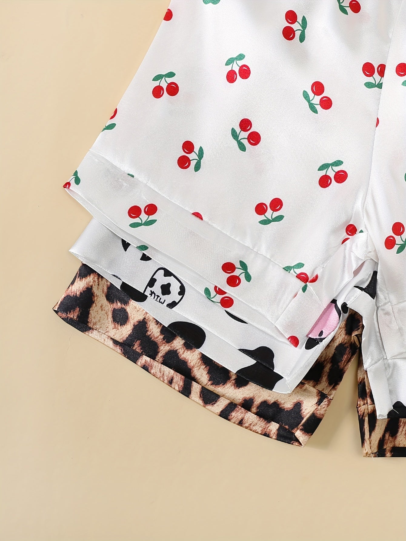 Girls Ice Silk Clothing Set 3-Piece with Animal Prints Short Sleeve Tops and Shorts