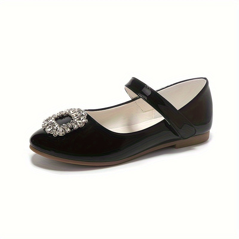 2024 yil bahor va yoz uchun yangi Mirror Britaniya uslubidagi malika poyafzallari katta bolalar uchun mo'ljallangan. Qizlar uchun zamonaviy va yoqimli tekis poyafzallar, talabalar uchun mukammal.